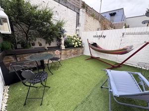 Photo 5- click for photo gallery